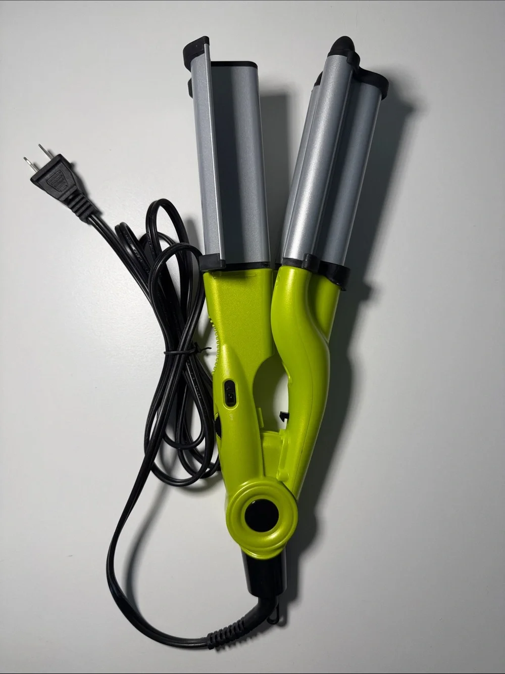 Bed Head Triple Barrel Hair Waver - Lime Green & Silver